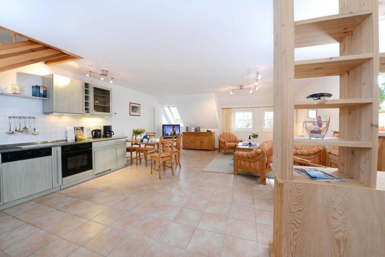 Stoertebeker Appartements - "Stoertebeker Pferdehof" Ralswiek Quarto foto