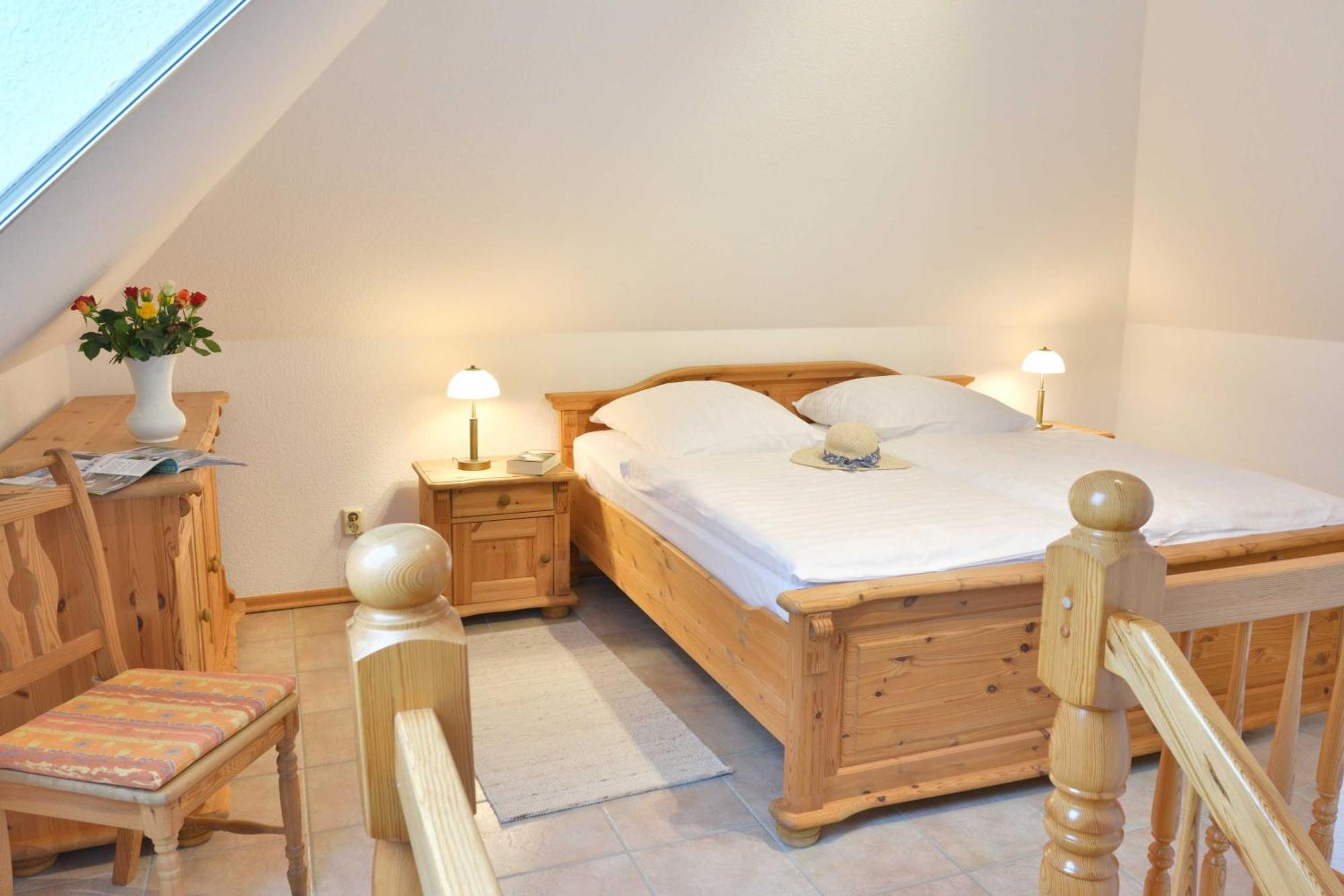 Stoertebeker Appartements - "Stoertebeker Pferdehof" Ralswiek Quarto foto