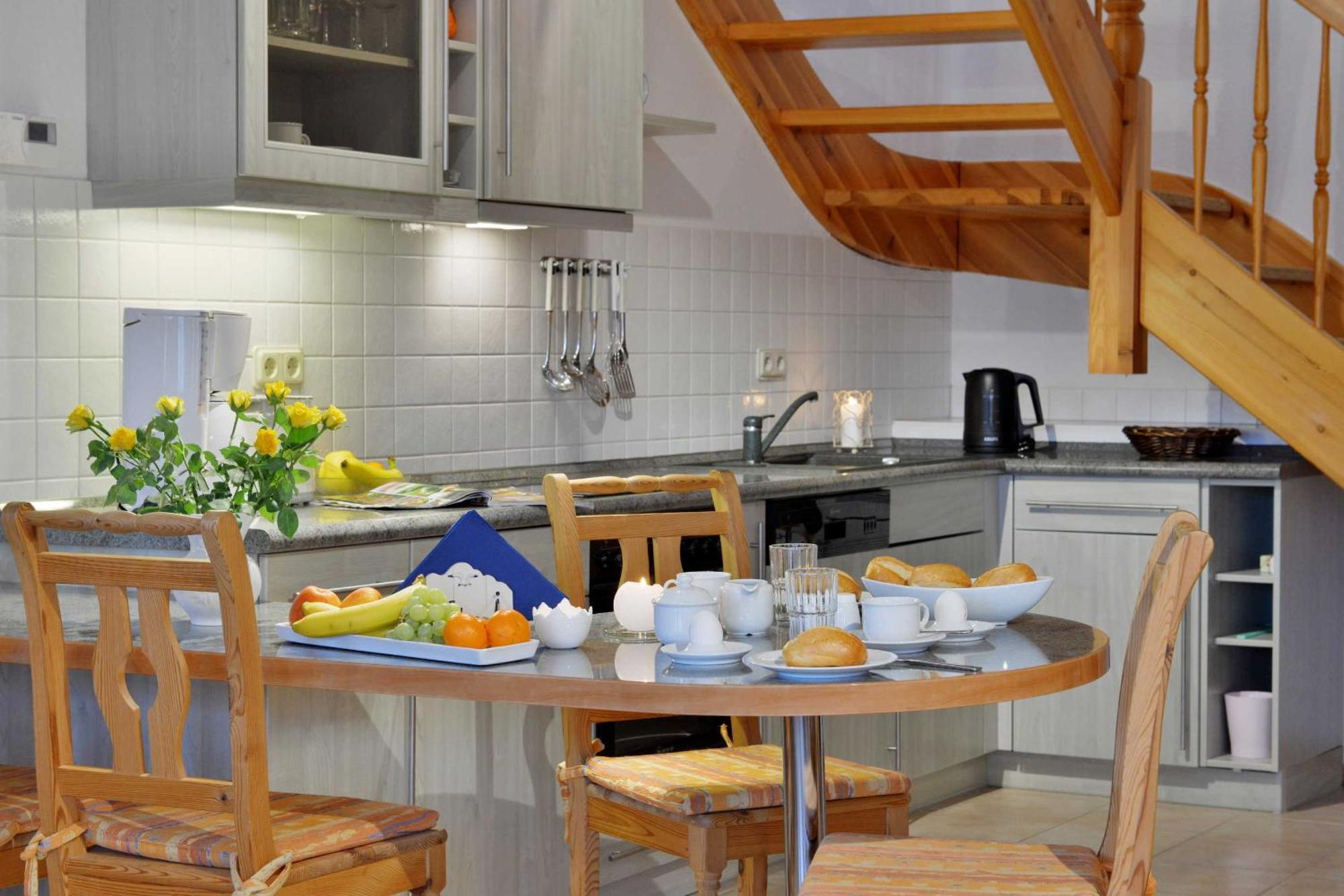 Stoertebeker Appartements - "Stoertebeker Pferdehof" Ralswiek Quarto foto